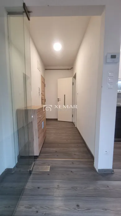Na prenájom 2-izbový byt, 58 m², Banská Bystrica