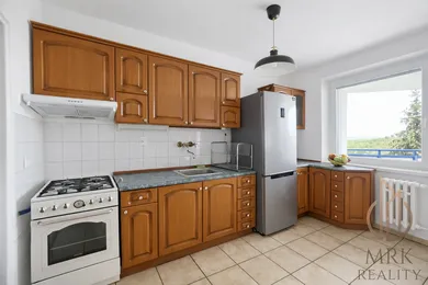 Na predaj 4-izbový byt, 98 m², Bratislava-Staré Mesto, Martinengova