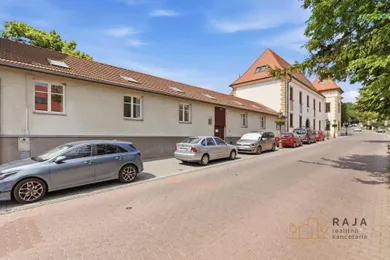 Na predaj komerčné, 260 m², Svätý Jur