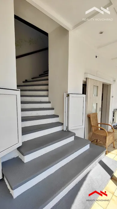 Na predaj 5-izbový dom, 470 m², Lučenec