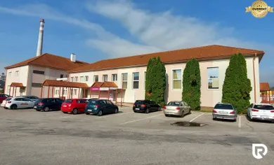 Komerčné priestory na prenájom, Trenčín · €500