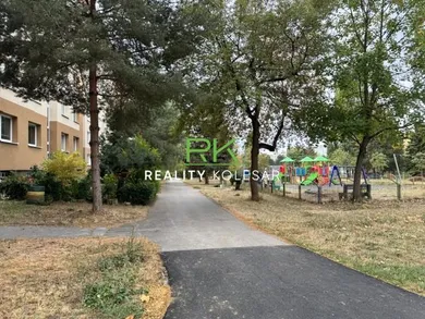 Na predaj 3-izbový byt, 70 m², Košice-Sídlisko KVP, Dénešova