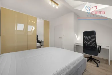 Na predaj 2-izbový byt, 55 m², Bratislava-Ružinov