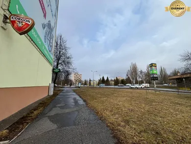 Na prenájom komerčné v Poprad · €650 · Pôvodný stav