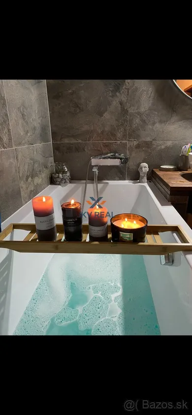 Na predaj 3-izbový byt, 70 m², Podhorany