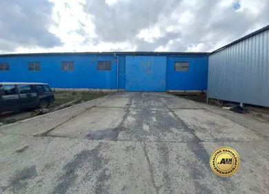Lokale komercyjne na wynajem, Zvolen · €1950