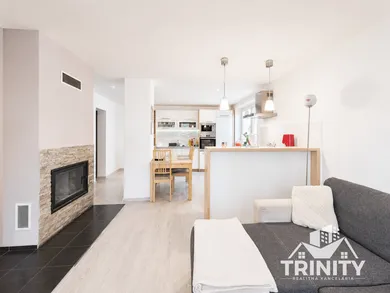 Na predaj 6-izbový dom, 170 m², Šurany