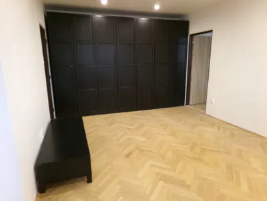 Na prenájom 2-izbový byt, 54 m², Bratislava-Ružinov, Nezábudková