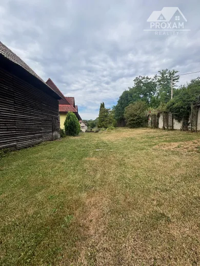 Na predaj 4-izbový dom, 160 m², Ľuboreč, žiadna