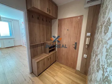 Na predaj 4-izbový byt, 82 m², Košice-Sídlisko Ťahanovce, Pekinská