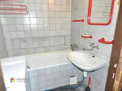 Na predaj byt v Žiar nad Hronom · €81 500 · Pôvodný stav