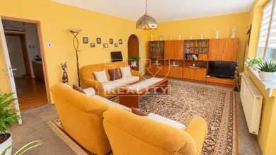 Na predaj 3-izbový byt, 94 m², Liptovský Mikuláš