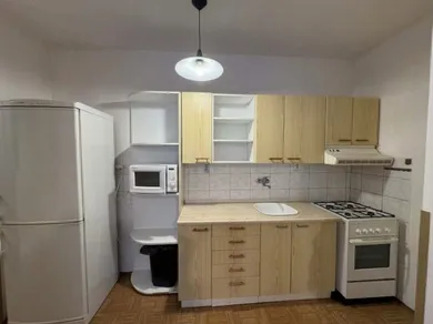 Na predaj 1-izbový byt, 36 m², Kanianka, SNP