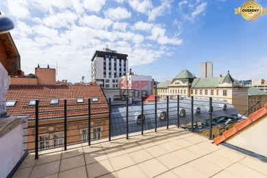 Eladó lakások, 5-szobás, Bratislava-Staré Mesto · €629 800