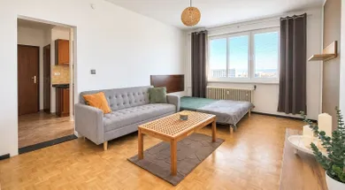 Na prenájom 1-izbový byt, 37 m², Poprad, Podtatranská
