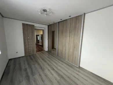 Na prenájom 2-izbový byt, 59 m², Sučany