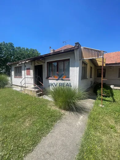 Na predaj dom, 175 m², Tekovské Lužany