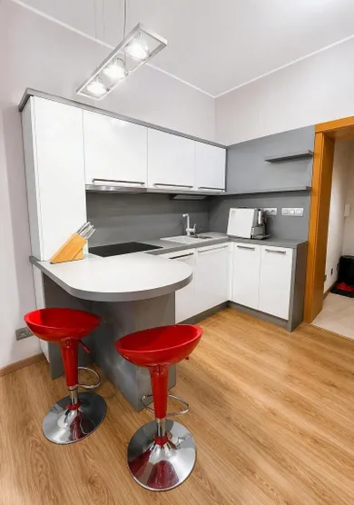 Na predaj 2-izbový byt, 39 m², Bratislava-Staré Mesto, Železničiarska