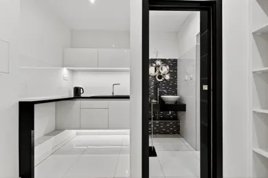 Na prenájom komerčné, 47 m², Bratislava-Staré Mesto