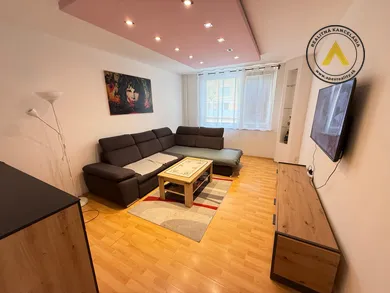 Mieszkania na sprzedaż, 2-pokojowe, Hlohovec · €127 000
