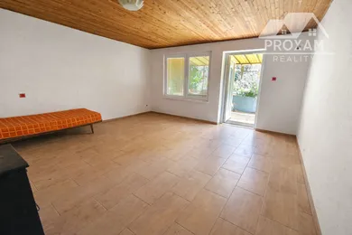 Na predaj pozemok, 90 m², Lučenec