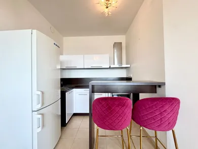 Na prenájom 2-izbový byt, 50 m², Bratislava-Ružinov, Kaštieľska