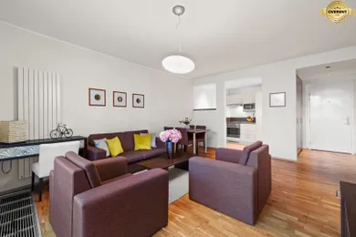 Na prenájom 2-izbový byt, 54 m², Bratislava-Staré Mesto