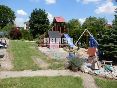 Na predaj dom, 130 m², Veľké Ludince, -