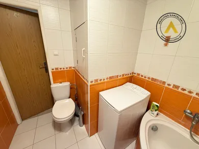 Na predaj 2-izbový byt, 65 m², Hlohovec, Vinohradská