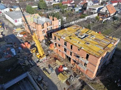 Na predaj 3-izbový byt, 62 m², Stupava, Cementárenská