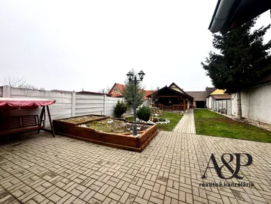 Na predaj 1-izbový dom, 120 m², Dojc