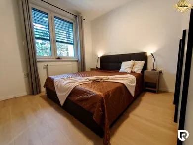 Na prenájom 2-izbový byt, 53 m², Zlaté Moravce, Kalinčiakova