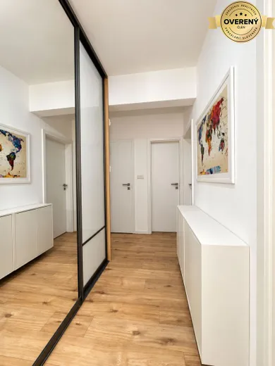 Na predaj 3-izbový byt, 62 m², Bratislava-Dúbravka, Nejedlého