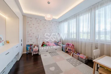 Na predaj 4-izbový byt, 144 m², Bratislava-Ružinov, Ružová dolina