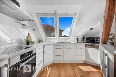 Na predaj 3-izbový byt, 114 m², Bratislava-Staré Mesto, Čajkovského