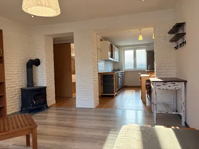 Na predaj 2-izbový byt, 64 m², Skalica, Hurbanova