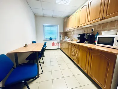 Na prenájom objekt, 26 m², Dunajská Streda, Nezábudková