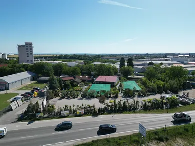 Na prenájom objekt, Trnava, Trstínská cesta