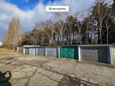 Na predaj objekt, 18 m², Bratislava-Rača