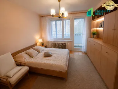 Mieszkania na sprzedaż, 3-pokojowe, Čadca · €155 900