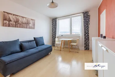 Na predaj 1-izbový byt, 29 m², Bratislava-Nové Mesto, Kutuzovova