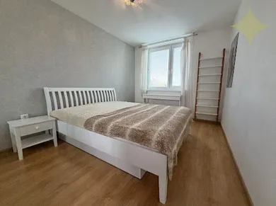 Na predaj 2-izbový byt, 50 m², Zlaté Moravce, Inovecká