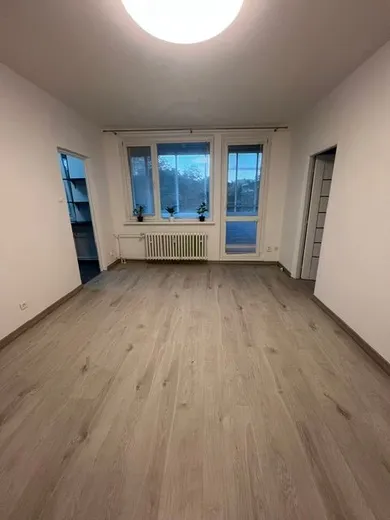 Byty na predaj 3-izbový, Bratislava-Dúbravka · €233 900