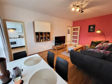 Byty na predaj 4-izbový, Bratislava-Karlova Ves · €345 000