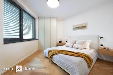 Na prenájom 4-izbový byt, 155 m², Bratislava-Staré Mesto, Ľubinská