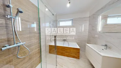 Domy na sprzedaż, 4-pokojowe, Topoľnica · €255 000