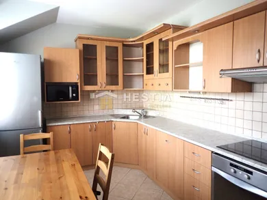 Eladó lakások, 3-szobás, Senica · €143 000