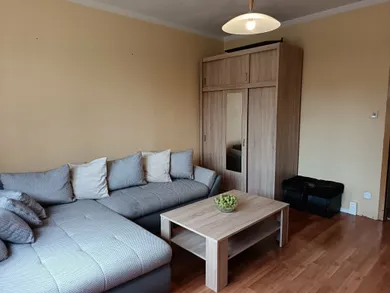Na prenájom 2-izbový byt, 49 m², Brezno