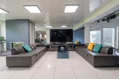 Na predaj 5-izbový dom, 203 m², Bernolákovo, Marhuľová