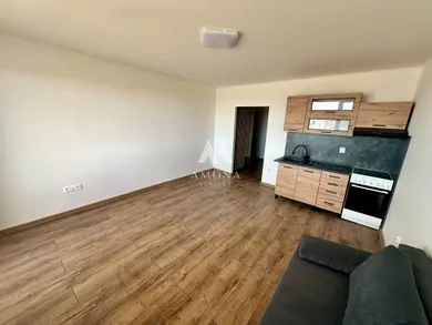 Eladó lakások, 1-szobás, Bratislava-Devínska Nová Ves · €142 000